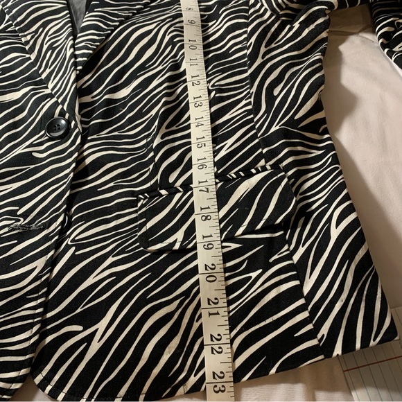 Elementz Zebra Print Blazer/ Jacket Size L - Picture 7 of 12